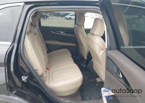 2023 Lincoln Nautilus Standard z USA, uszkodzony, nr VIN 2LMPJ6J94PBL16201